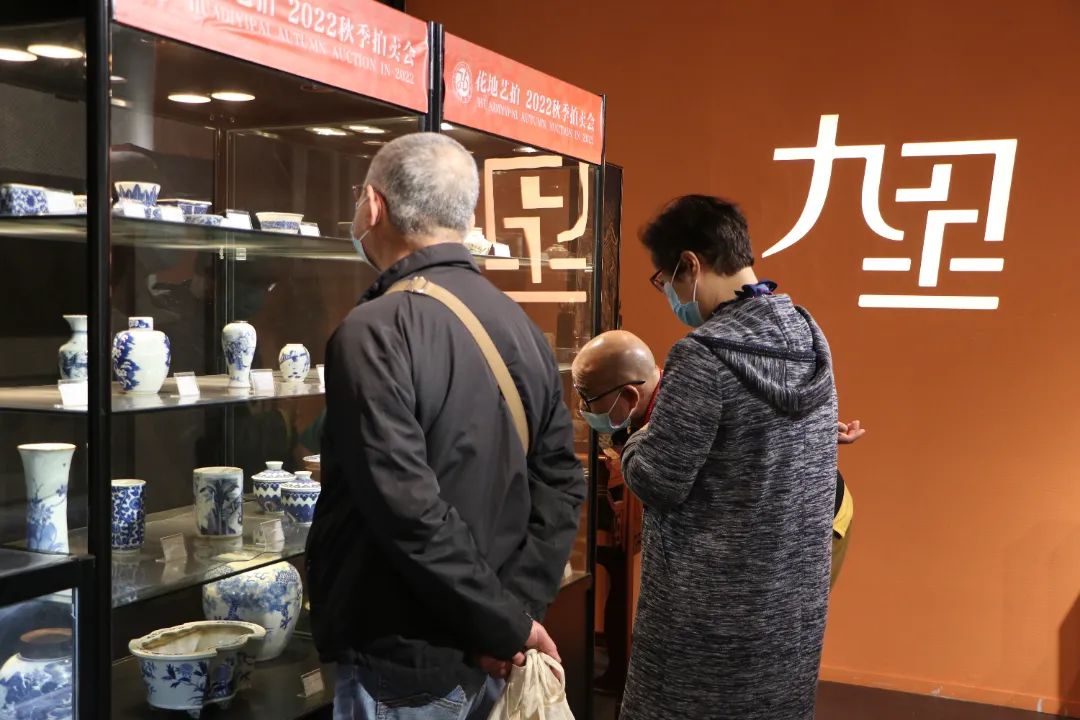 現(xiàn)場|花地藝拍2022秋拍預(yù)展現(xiàn)場盛況直擊，明日中國書畫專場開拍！