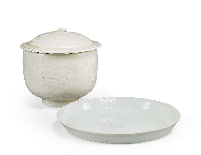 明  白釉瓷雜（兩件一組）