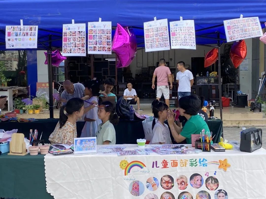 現(xiàn)場(chǎng)|中秋游園歡樂多，花地灣古玩城祝您中秋、國(guó)慶快樂！